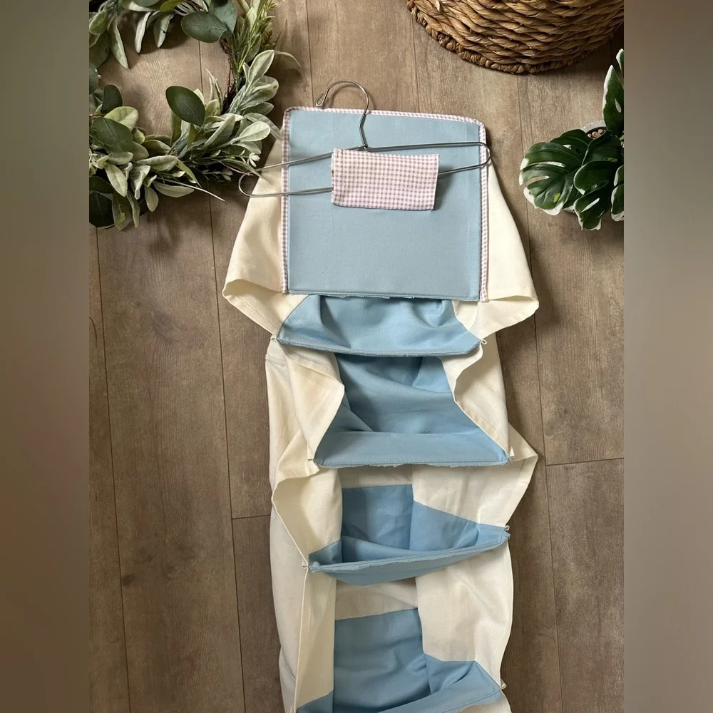 Blue Hanging 7 Cube Closet Organizer + Metal Hanger